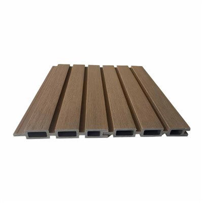 복합 펜싱 블랙